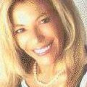 Meet your Posher, Leona